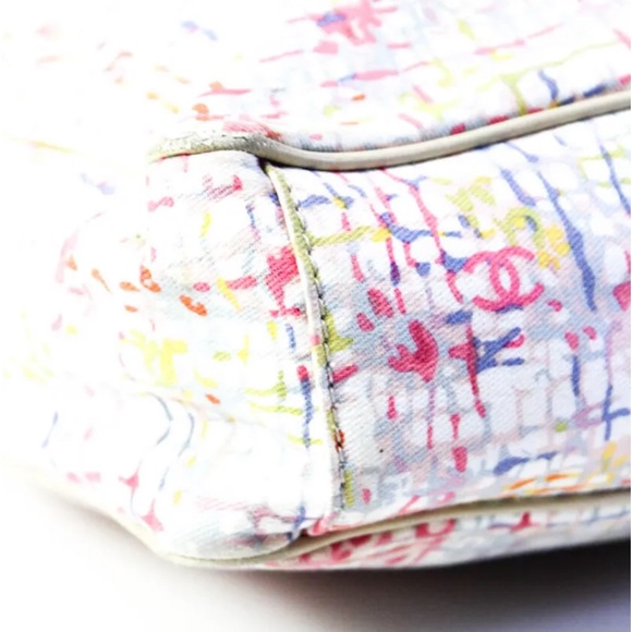 SOLD Chanel Large Clover Charm Two Way Tote Handbag White Pink Canvas - Picture 6 of 15